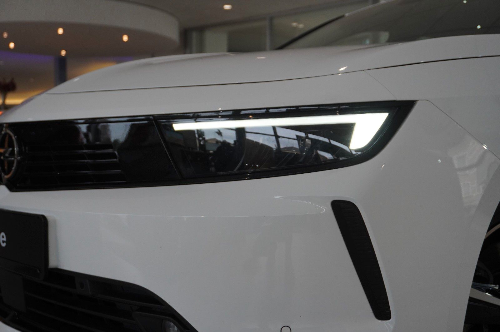 Fahrzeugabbildung Opel Astra L ST 1.5D EDITION NAVI/LED/SHZ/SPORT/DAB+