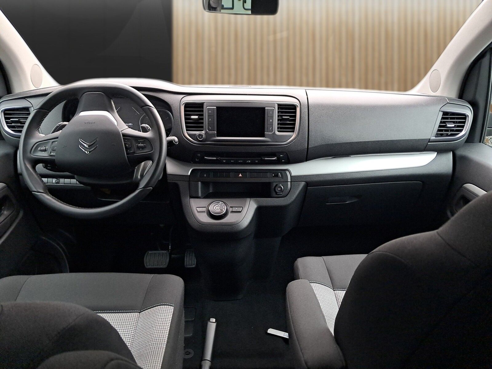 Fahrzeugabbildung Pössl Vanster Citroen 180 PS AHK,Klimaautomatik