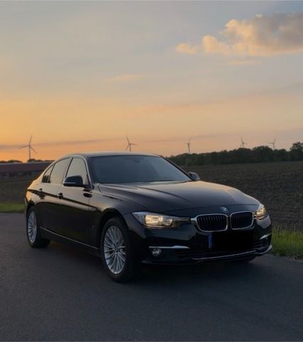 BMW BMW 330e I Performance, Hybrid, Luxury Line