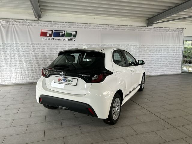 Toyota Yaris Hybrid 1.5Business Edi.