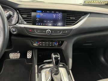 Fotografie 18 des Opel Insignia Grand Sport GSI 2.0 DI Turbo AT