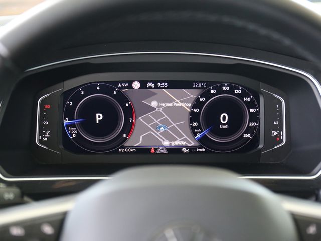 Volkswagen Tiguan DSG ELEGANCE LED MATRIX IQ ACC KAMERA