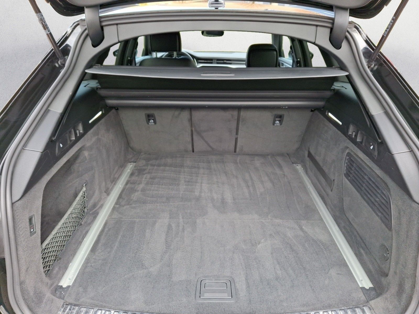 Audi A6 - Bild 10