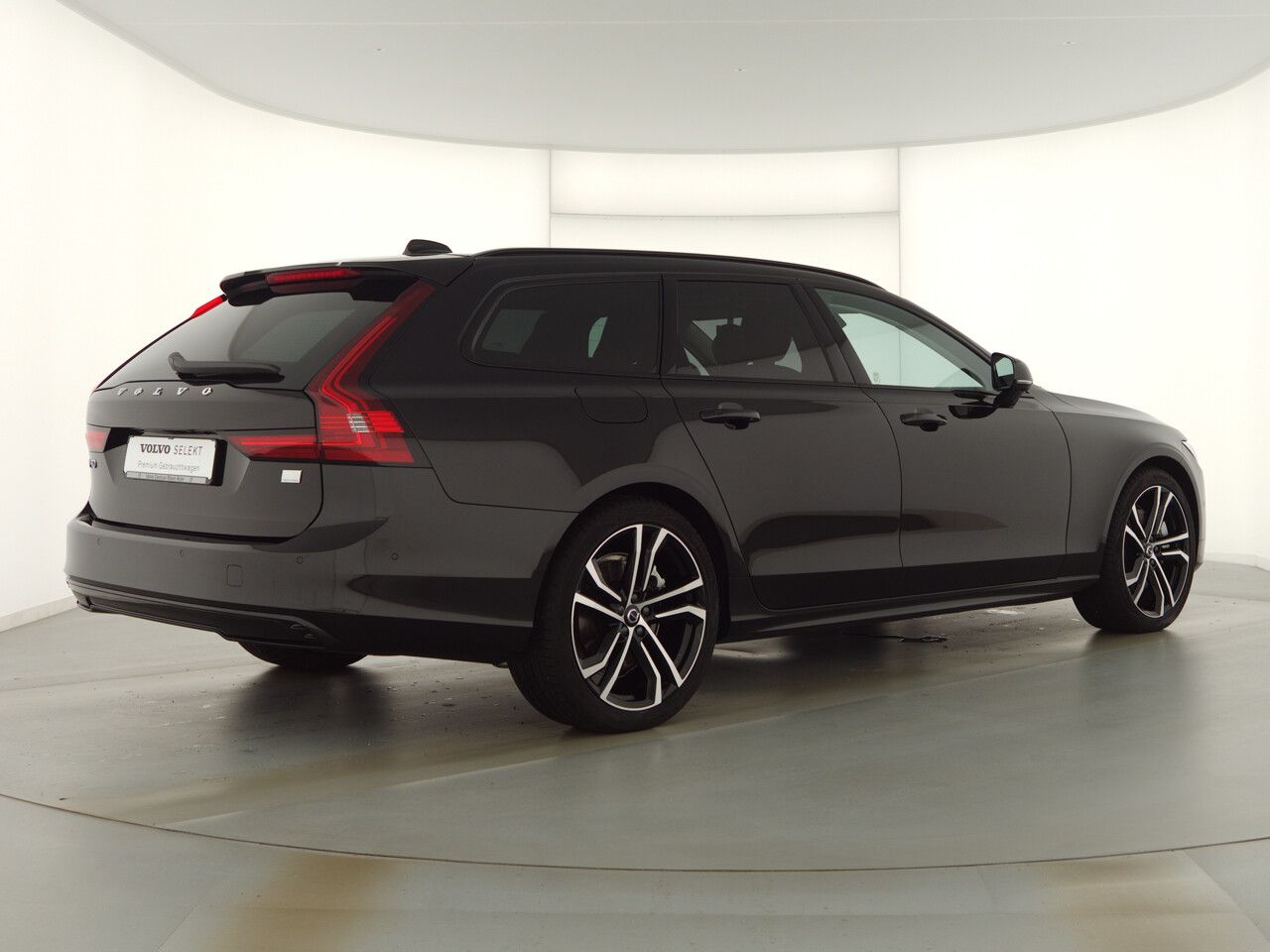Volvo V90 T8 Recharge Plus Dark+360Kam+Pano+LM20+Nappa foto 3