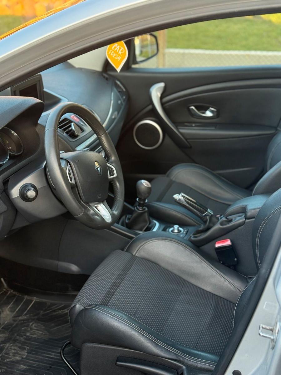 Renault Megane 2015 — photo 7