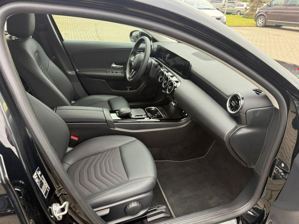 Mercedes-Benz A 250 e 8G-DCT Style