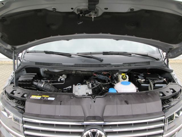 T6.1 Caravelle 2.0 TDI 150 PS DSG Comfortline 8-