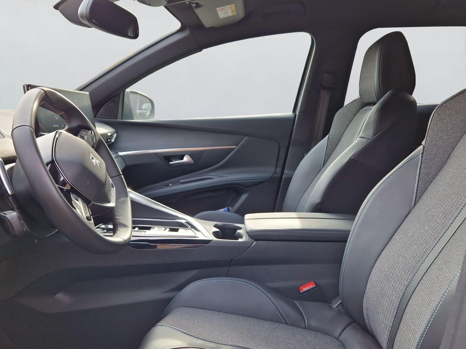 Peugeot 3008 Allure 1.2T*NAVI*360°*KLIMAAUT*LED*