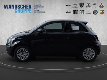 Fiat 500e Red 42kw Kam.+KeyLess+SHZ+PDC+SoundSys+AUT