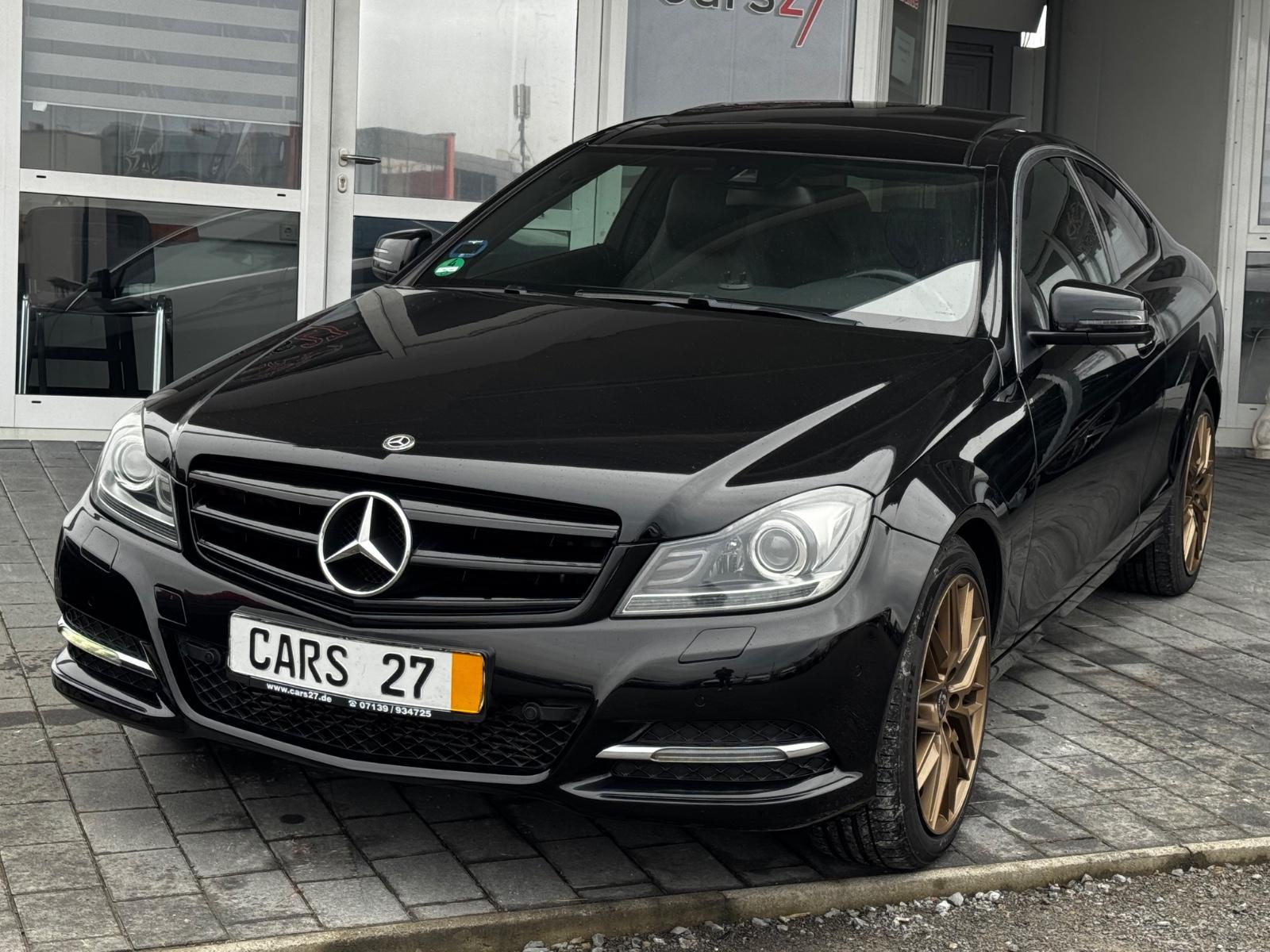 Mercedes-Benz C 200 Coupe Automatik Pano Leder SHZ Xenon