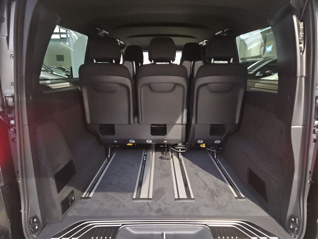 Fahrzeugabbildung Mercedes-Benz V 300 d STYLE Extralang 360 ACC AHK AUT Facelift