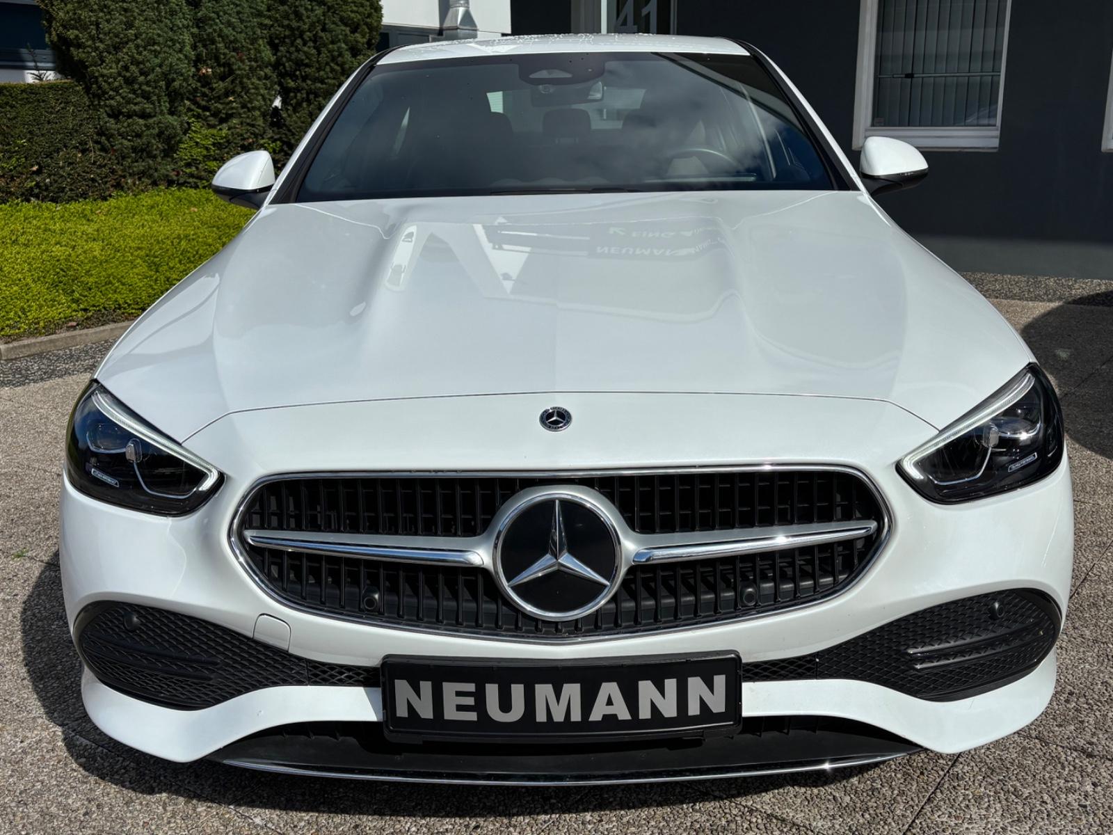 Mercedes-Benz C 220 C Limousine C 220 d