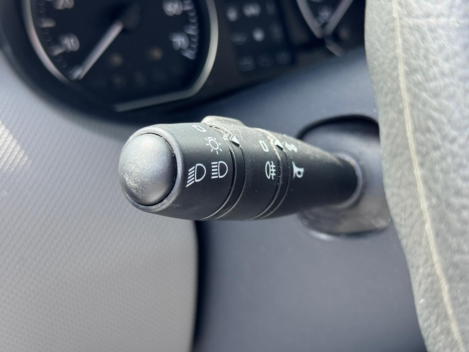 Fahrzeugabbildung Dacia SANDERO 1.4 AMBIANCE/ALLWETTER/SCHECKHEFT/5T