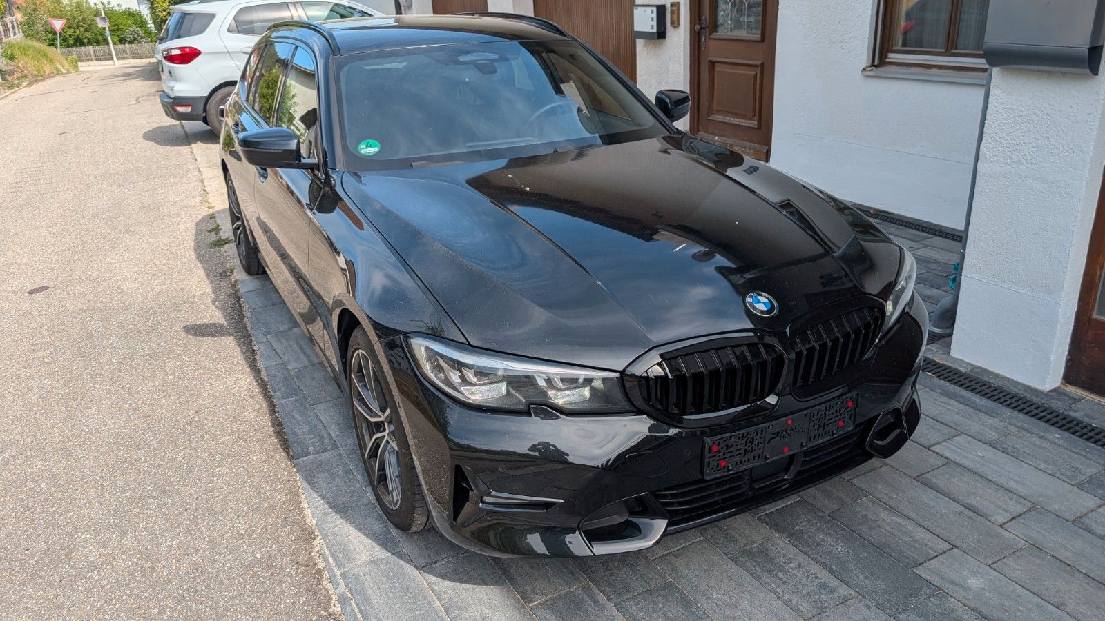BMW 320d G21 DAP-Prof HK Walnuss-Strahlen AHK
