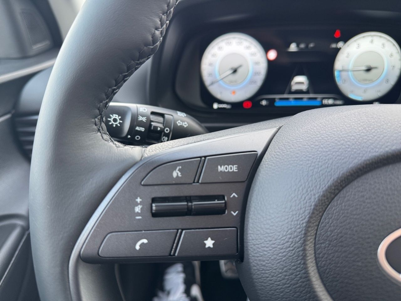 Fahrzeugabbildung Hyundai BAYON PRIME *LED*BOSE*NAVI*SHZ*LHZ*KAMERA*PDC*BT