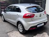 Kia Rio Edition 7 1.4l*NUR 77TKM*NAVI*KAMERA*KLIMA* - silberne Kia Rio