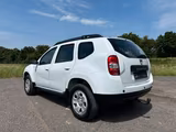 Dacia Duster I Laureate 1.5 dCi 4x2 Klima Sitzheizung - Dacia Duster mit Diesel-Antrieb