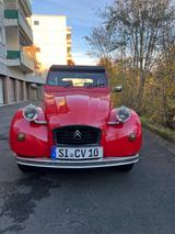 Citroën 2 CV - Citroën 2 CV Oldtimer mit Benzin-Antrieb