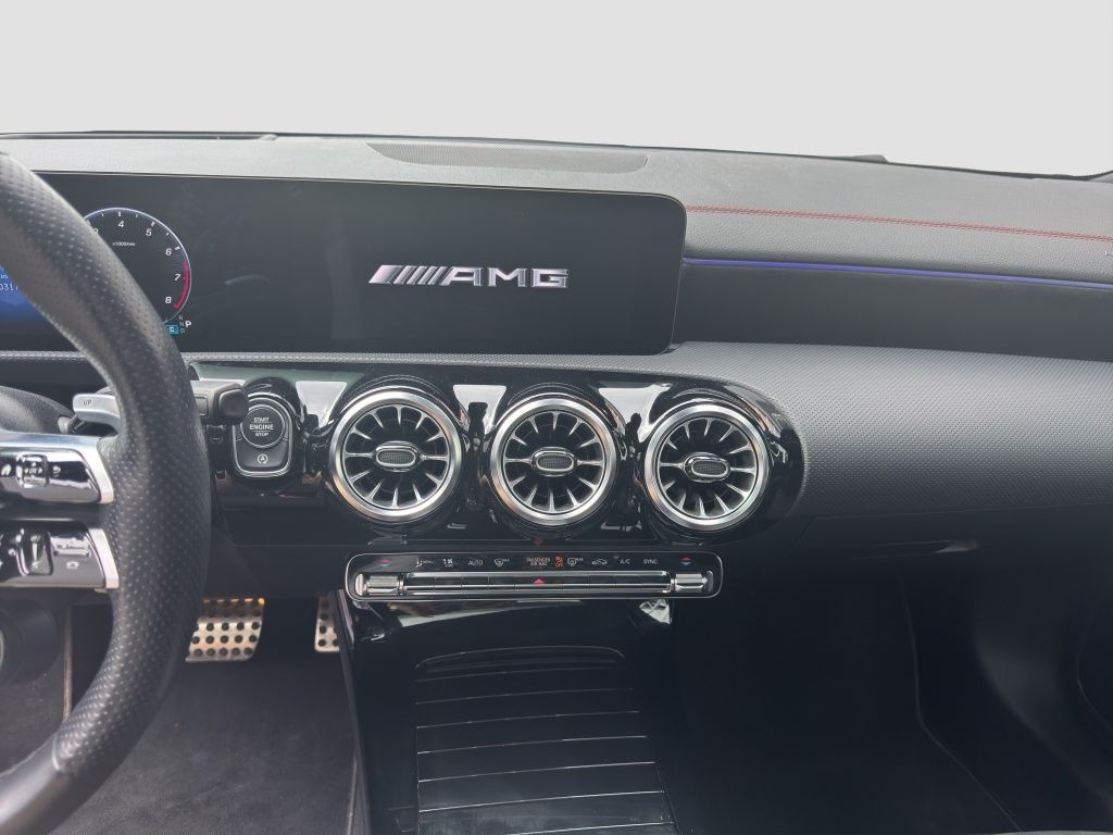 Fahrzeugabbildung Mercedes-Benz AMG CLA 35 4MATIC Shooting Brake HUD*Navi*Pano