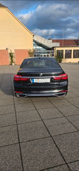 BMW 750Li xDrive  - BMW 7er Reihe in Stuttgart