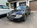 Audi A4 1.9 TDI 85kW - - Audi A4 aus 2000: 1.9