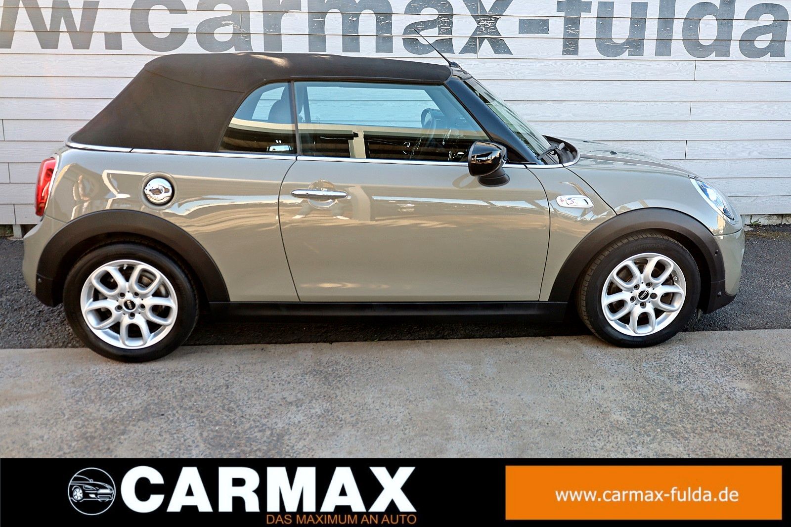 Fahrzeugabbildung MINI Cooper S Cabrio Leder,Navi,LED,Harman/K,Kamera