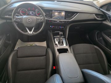 Opel Insignia - 10