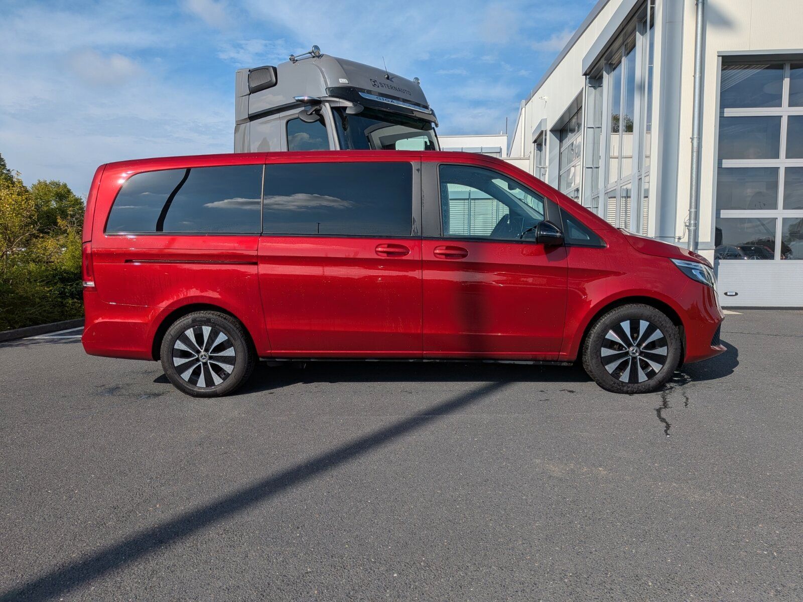 Mercedes-Benz V 250 d AVANTG ED/L PANO 360 STH BURMESTER LED imagem 3
