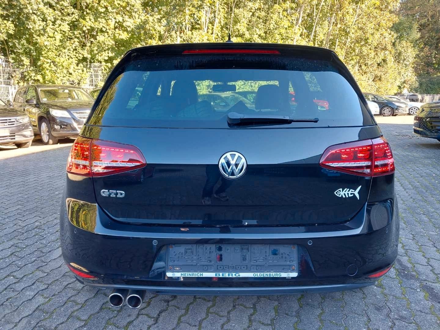 Fahrzeugabbildung Volkswagen Golf GTD 2.0 TDI Leder+Pano+Navi+Kamera+AHK