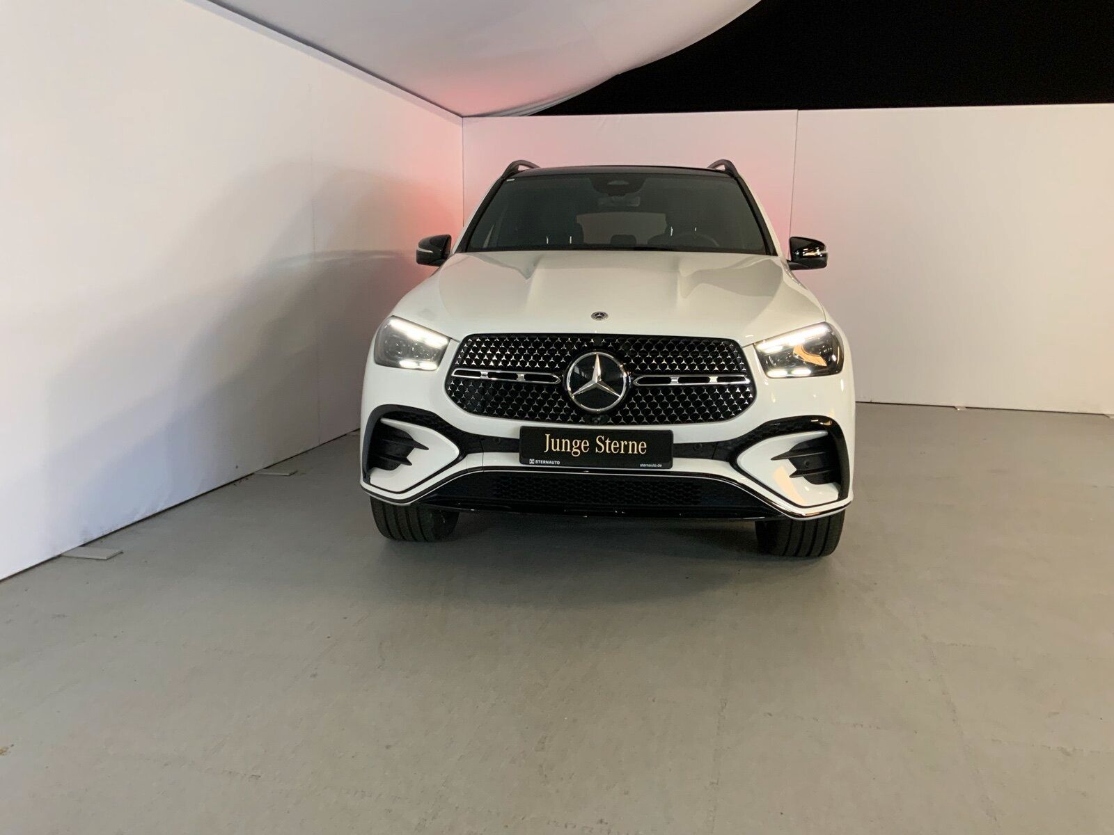 Mercedes-Benz GLE 450 4M AMG Pano AHK Airmatic Multibeam 360° imagem 2
