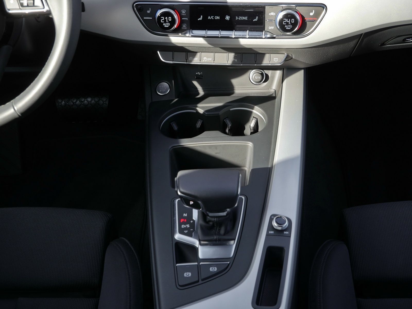 Audi A4 - Bild 7
