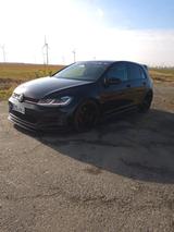 Volkswagen Golf 2.0 TSI BMT GTI  - Volkswagen Golf mit Benzin-Antrieb: Kleinwagen, 2.0