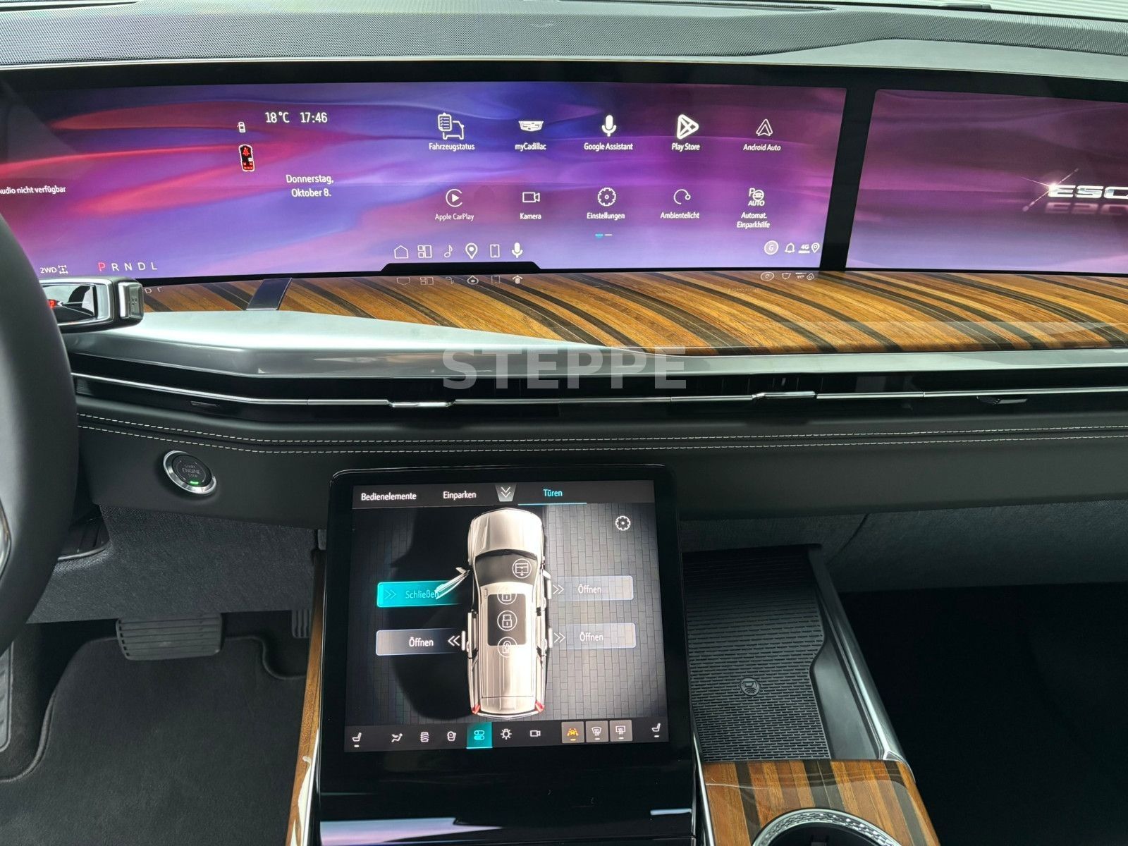 Cadillac Escalade FACELIFT MY26 6.2 V8 ESV Sport Platinum