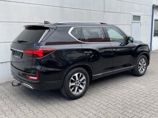 Ssangyong Rexton 2.2 E-XDI 4WD 8AT Sapphire 5S EL AHK ACC imagem 3