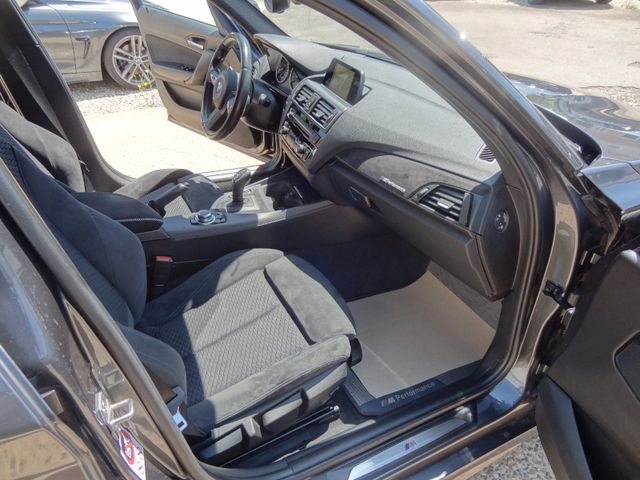 Fahrzeugabbildung BMW 120 d xDrive M Sport/2.Hd/190PS/Navi/OZ-Racing/