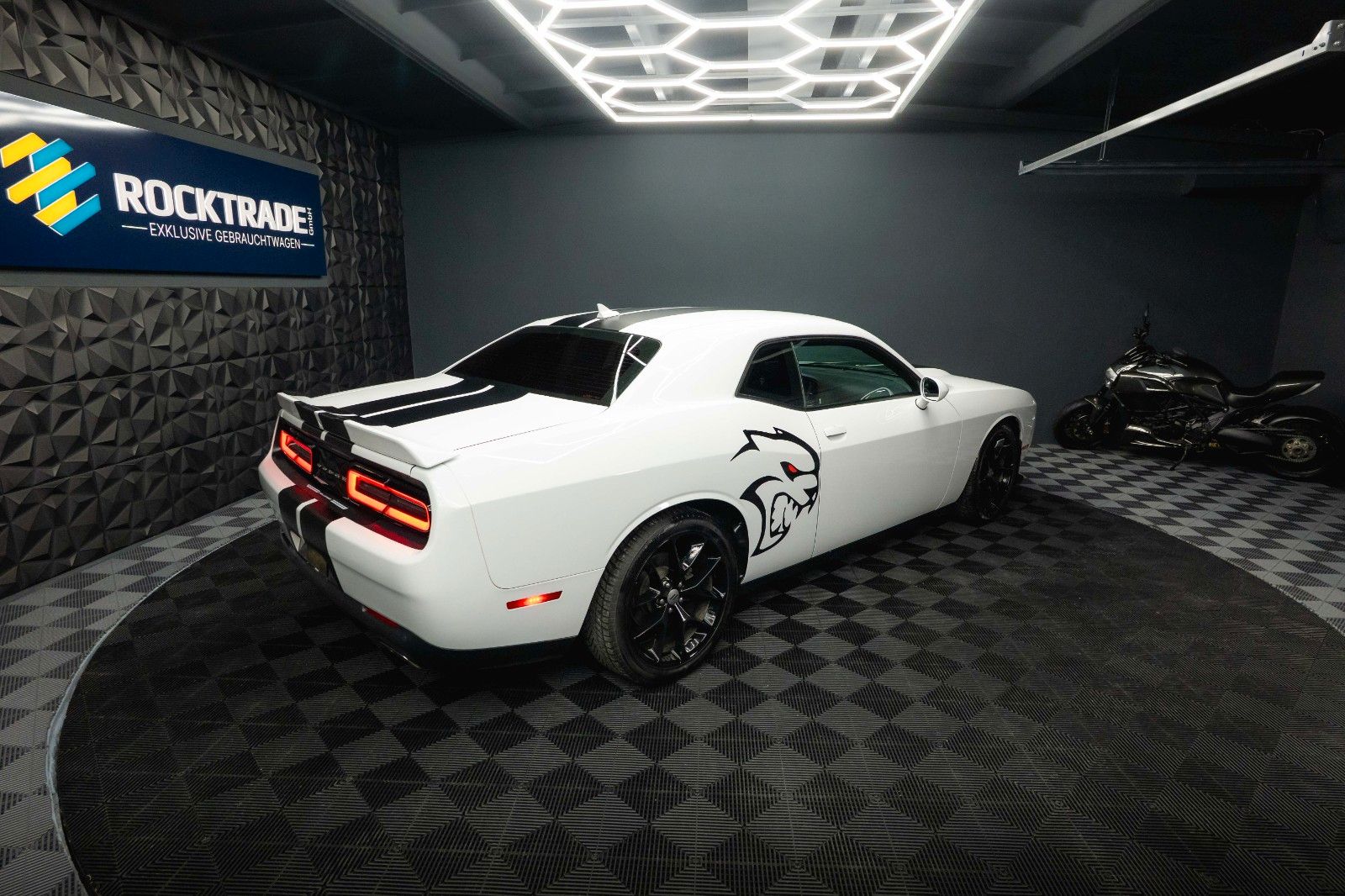 Fahrzeugabbildung Dodge Challenger 3.6 V6 GT Performance SRT Styling