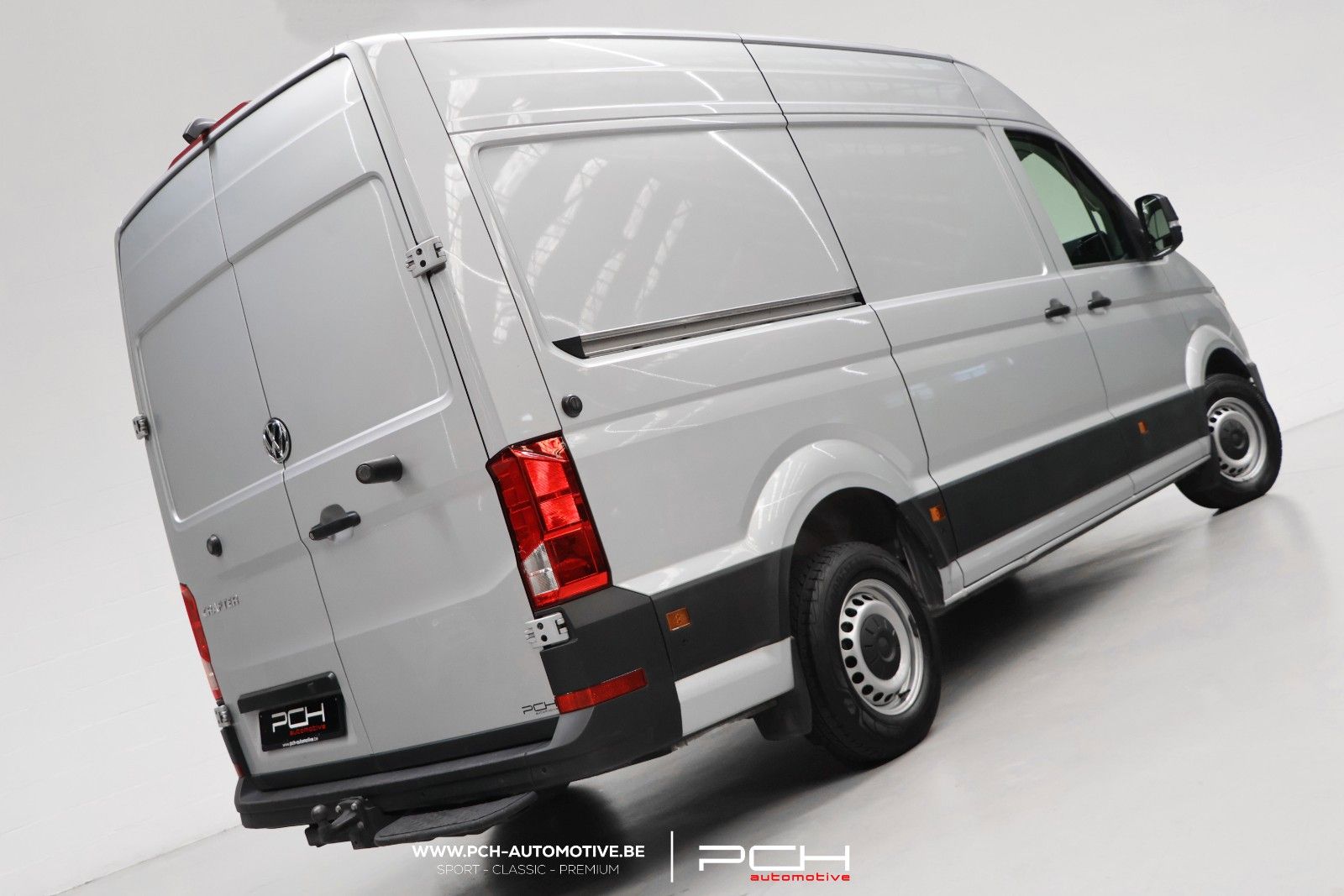 Volkswagen Crafter 2.0 CR TDi 177cv Aut L3H3 - GPS/LED/CAM imagem 2