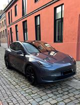 Tesla Model Y AWD LR Enhanced Autopilot Tiefgarage - Tesla Model Y in Hamburg