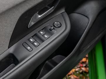 Opel Mokka e Edition Kamera Navi Spurhalteassistent