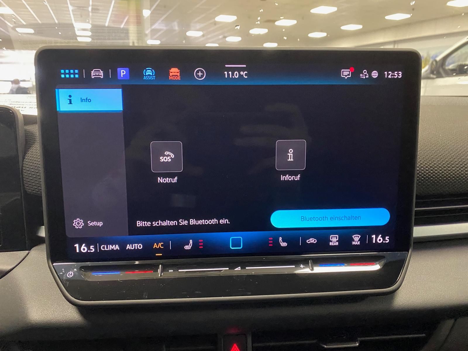Fahrzeugabbildung Volkswagen T-Roc 1.5 eTSI R-Line NEUES MODELL AHK+ACC+KAMER