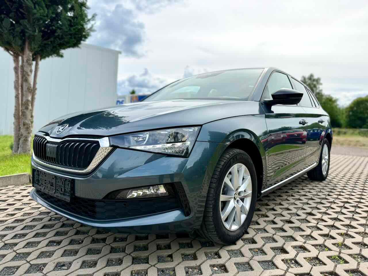 Skoda Scala Ambition LED Kamera SitzHzg. CarPlay