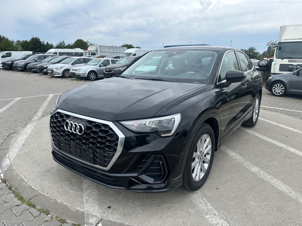 Image of Audi Q3