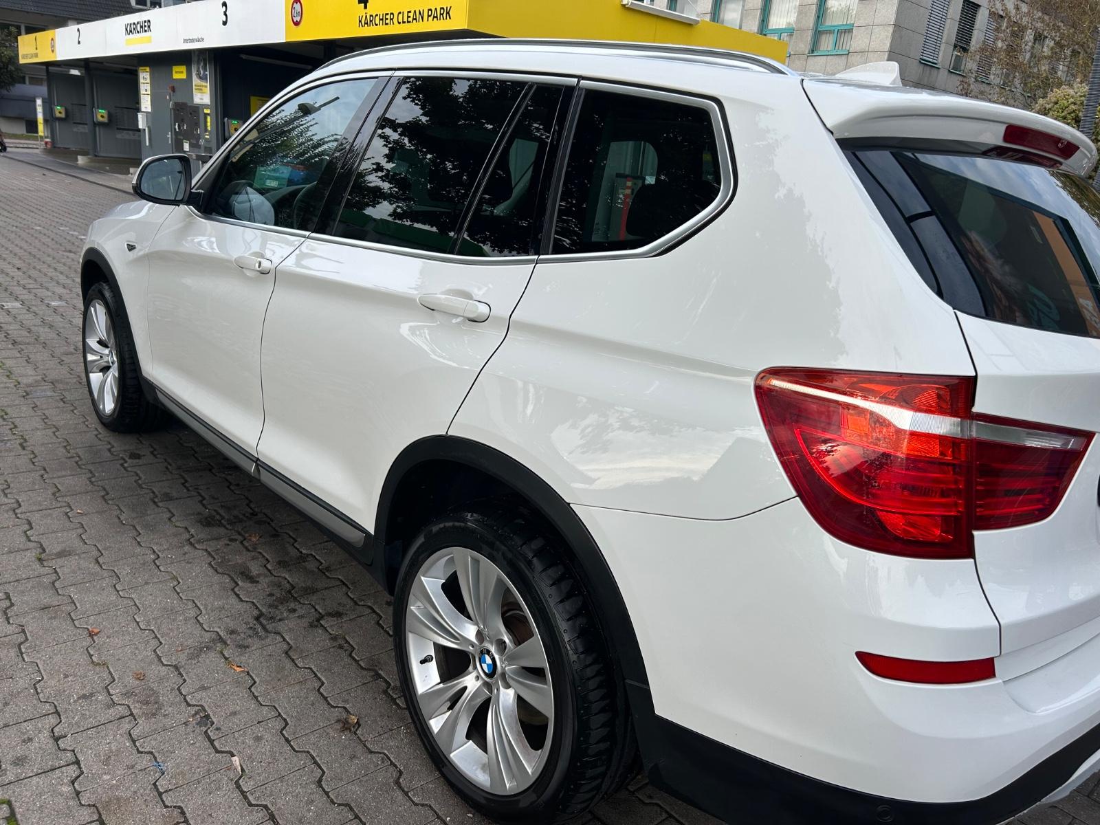BMW X3 xDrive20i xLine AT Auto.Panorama