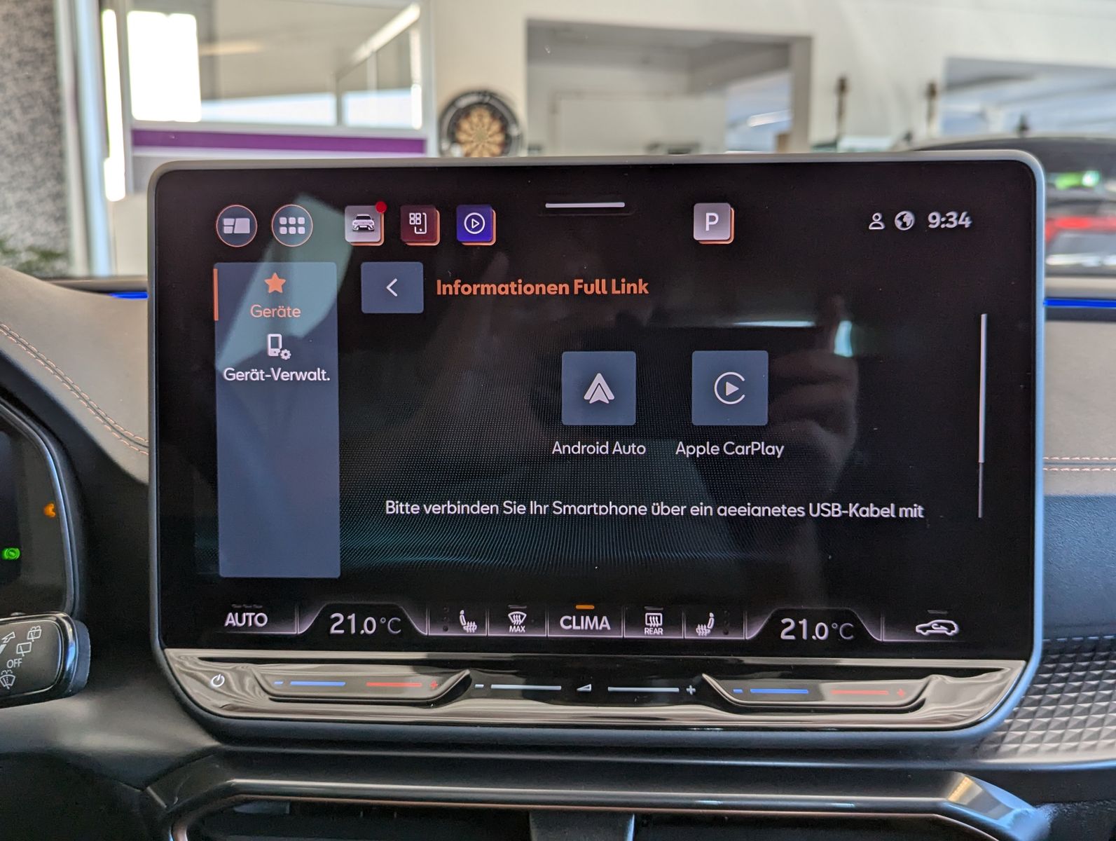 CUPRA Leon 1.5 eTSI Intelligent-Dynamic-Edge-Pake Cam - Image 32