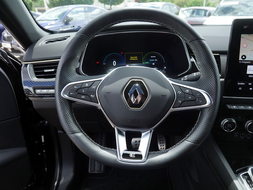 Fahrzeugabbildung Renault Arkana Engineered E-Tech 145 NAVI ACC LED 360°