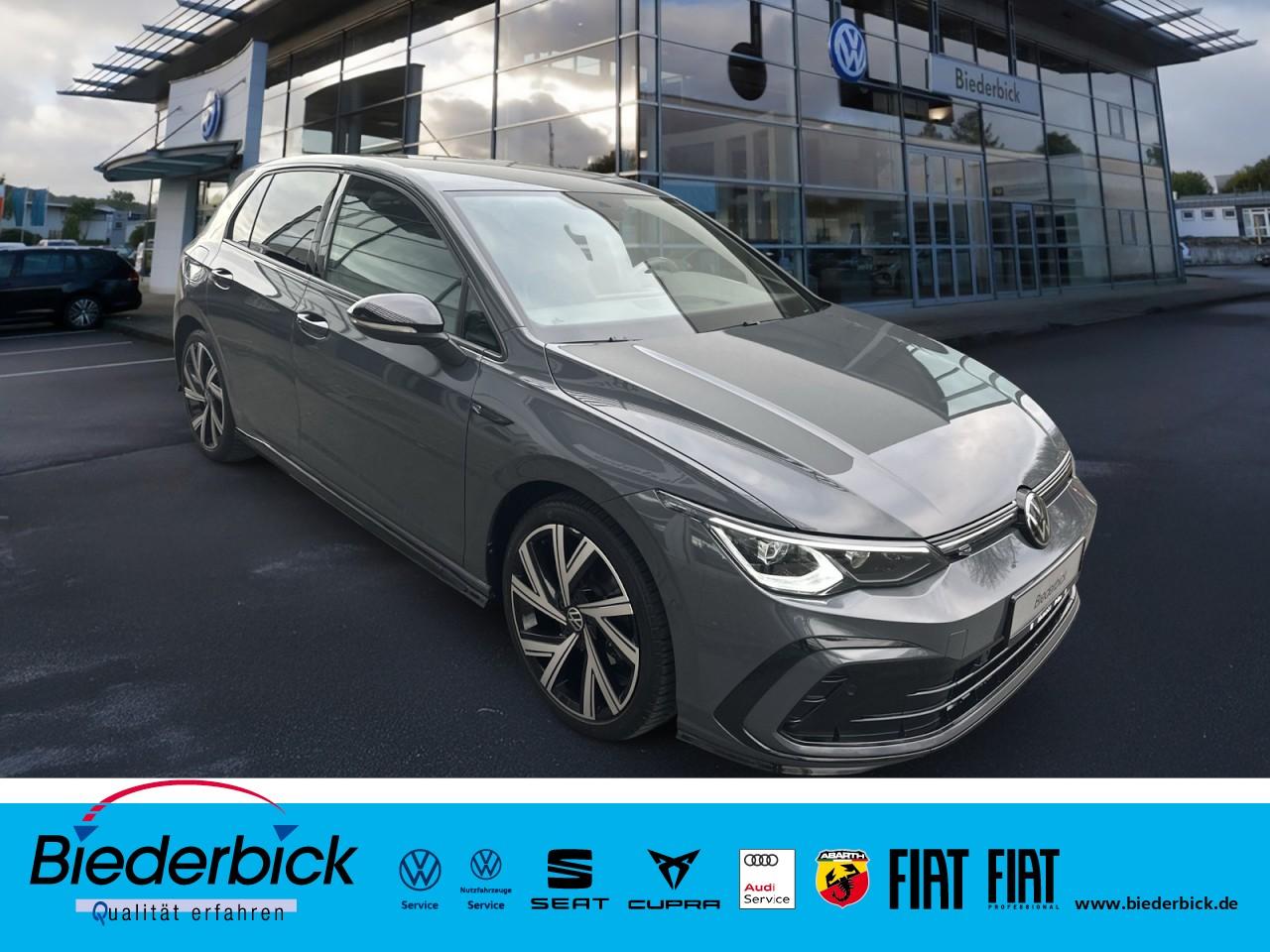 Volkswagen Golf VIII 1.5 eTSI DSG R-Line Black-Style 18 ALU