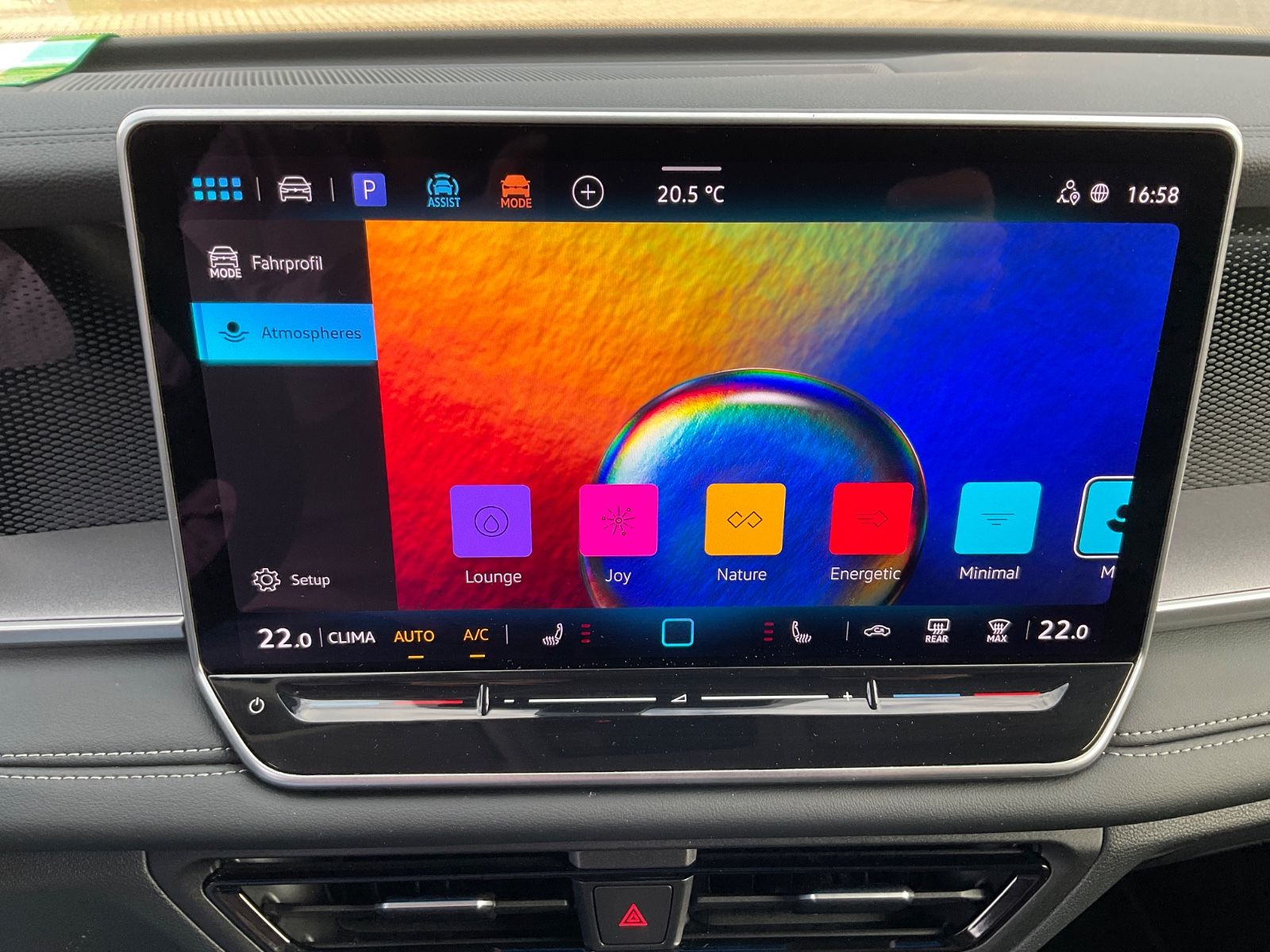 Fahrzeugabbildung Volkswagen Tayron 2.0 TDI 4M,AHK,Navi,Kamera,7-Sitzer,IQ