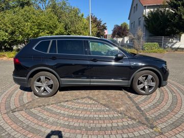 Volkswagen Tiguan Allspace - 4