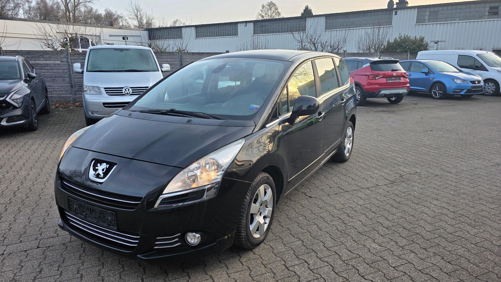 Peugeot 5008 Premium *KLIMA*NAVI*PANORAMA*