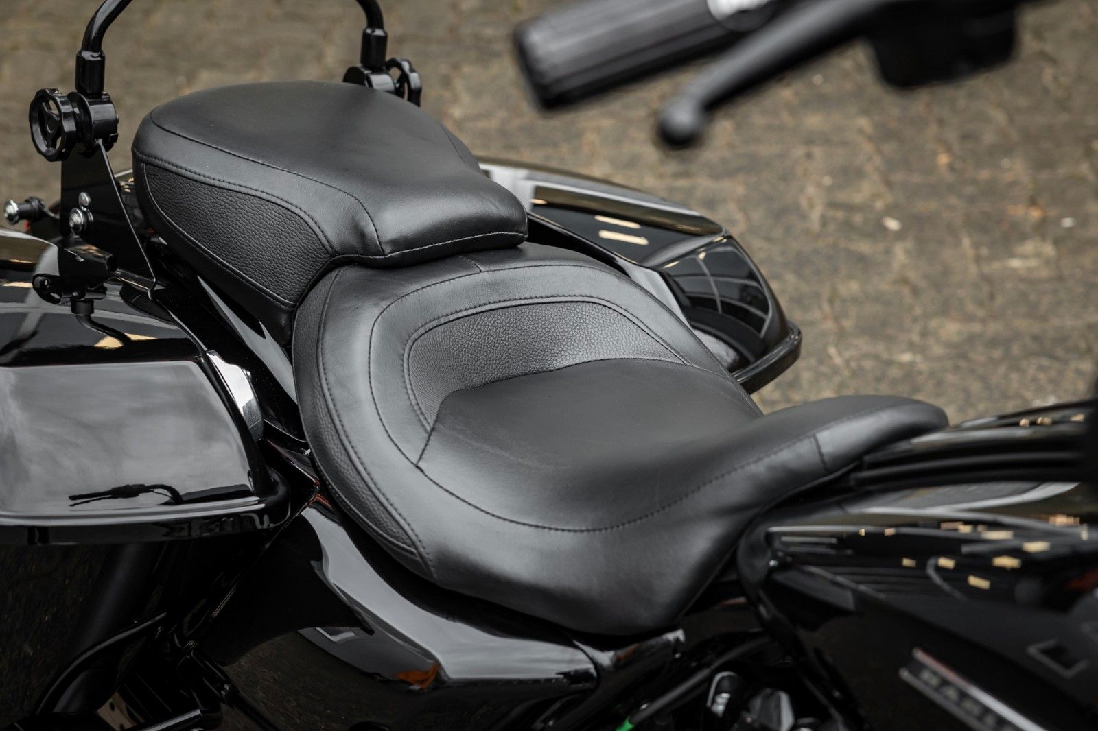 Fahrzeugabbildung Harley-Davidson FLHXS Street Glide 114 cui - Jekill & Hyde -